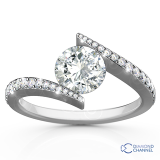 Gwenyth Cross-Over Sidestone Diamond Engagement Ring 9K White Gold (0,65tcw)