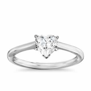 Classic Heart Shape  Solitaire Engagement Ring in 9K White Gold(hear- 1.14ct tw)